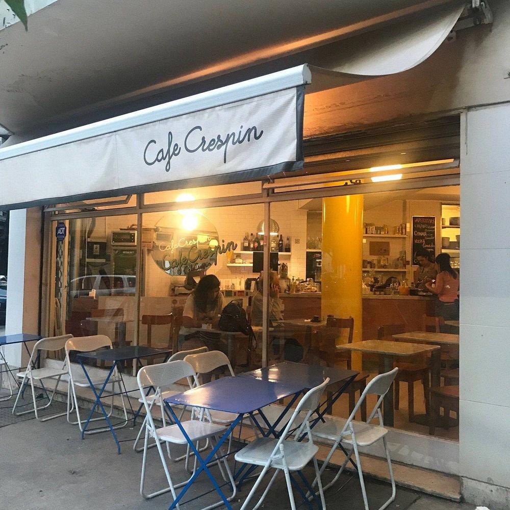 Fachada de Café Crespín